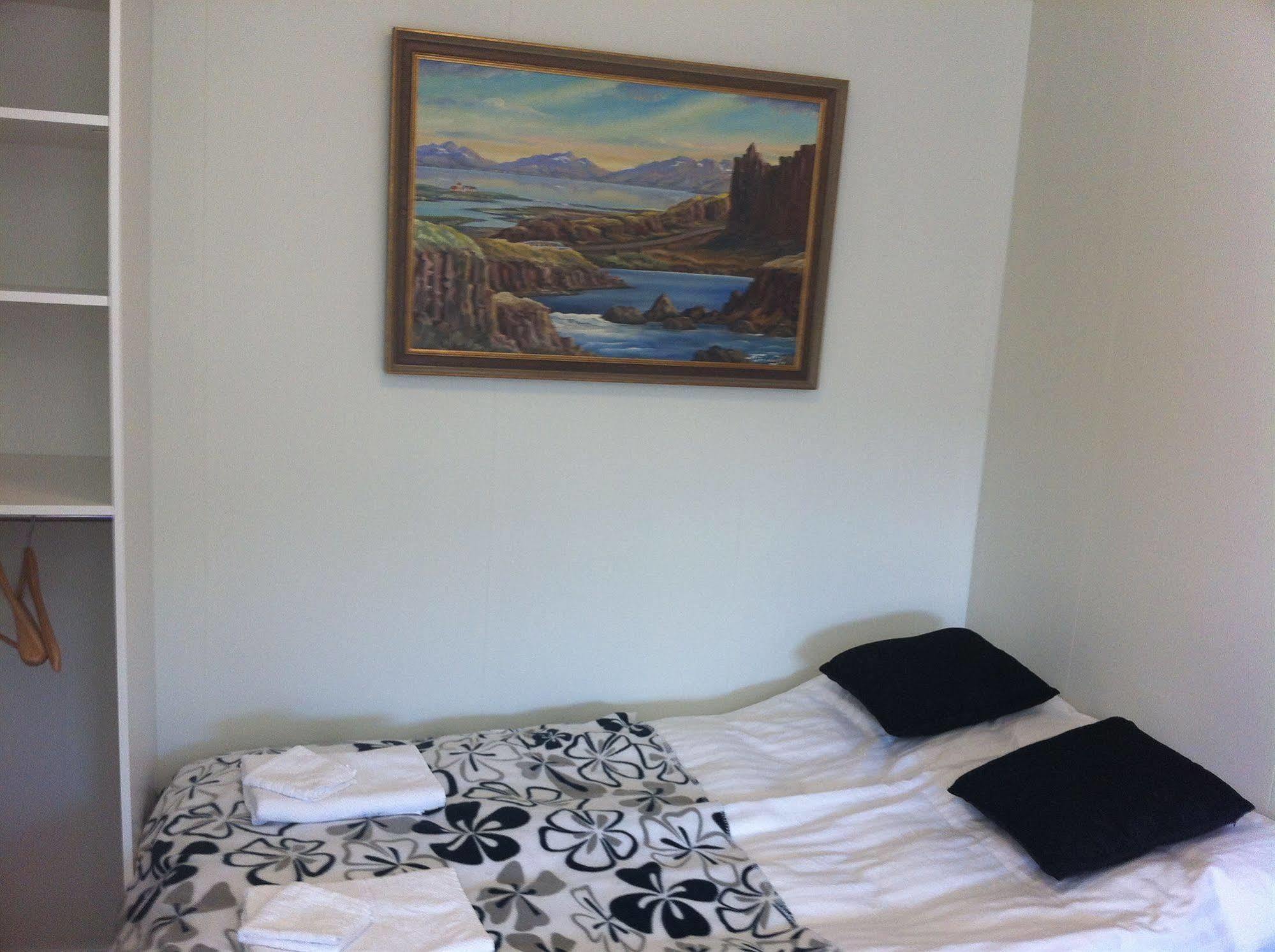 Guesthouse Bjarney Selfoss Bagian luar foto